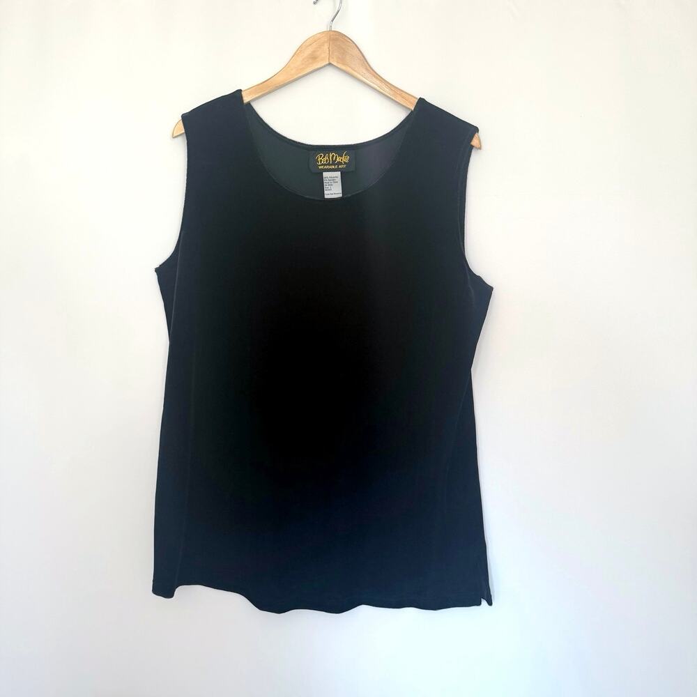 Bob Mackie Velvet Tank Size L Black Sleeveless
Inky Layering Piece
